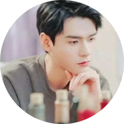 🧐 Стикер «Gong Jun» для Telegram