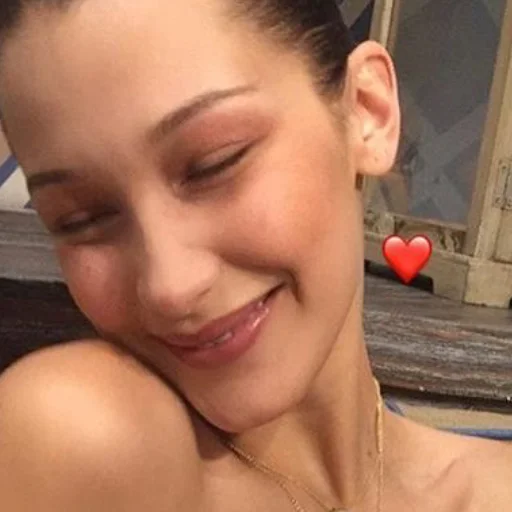 🥰 Стикер «gossip girl» для Telegram