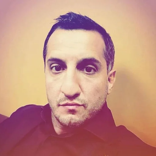 😐 Стикер «We need to slay 2.0» для Telegram