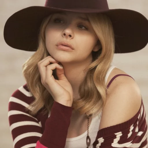 🥤 Стикер «- Chloë Moretz» для Telegram
