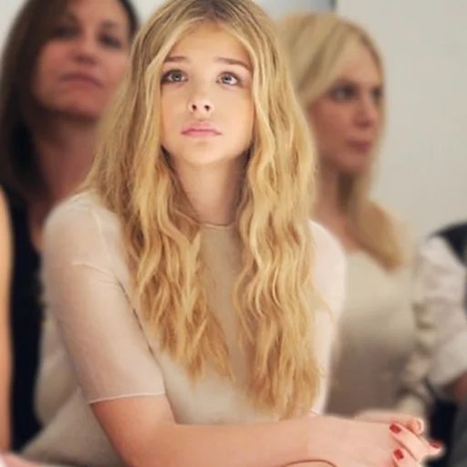 🥤 Стикер «- Chloë Moretz» для Telegram