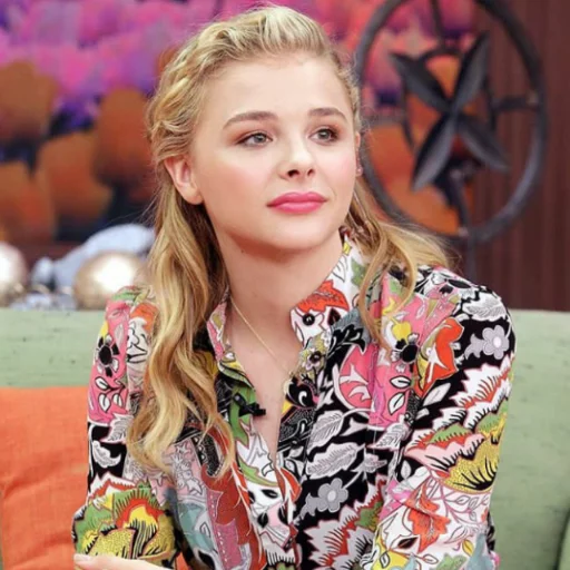 🥤 Стикер «- Chloë Moretz» для Telegram