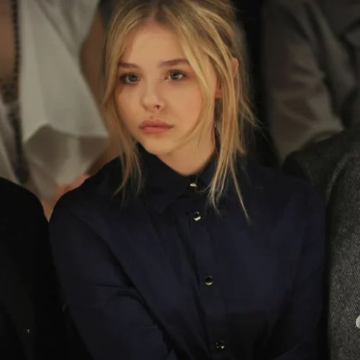 🥤 Стикер «- Chloë Moretz» для Telegram