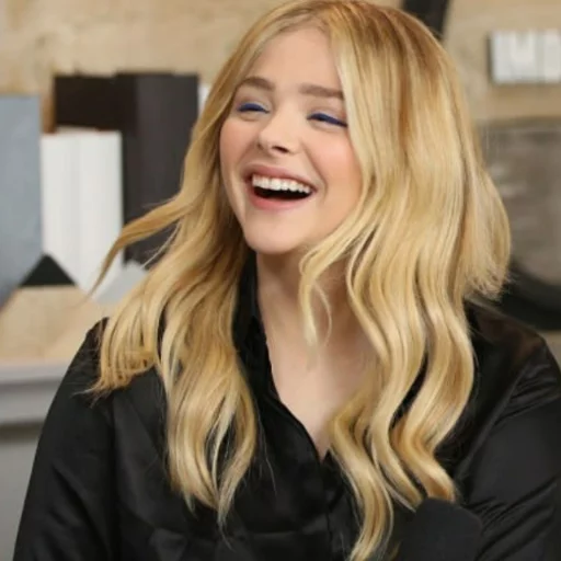🥤 Стикер «- Chloë Moretz» для Telegram