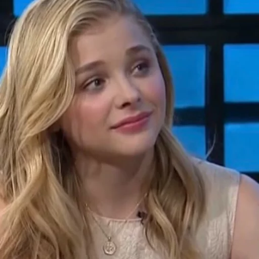 🥤 Стикер «- Chloë Moretz» для Telegram