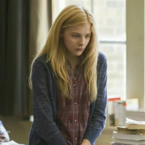 🥤 Стикер «- Chloë Moretz» для Telegram