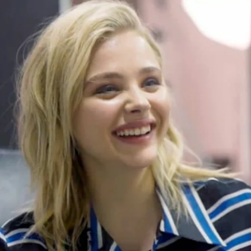 🥤 Стикер «- Chloë Moretz» для Telegram