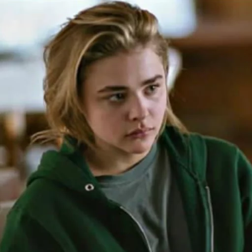 🥤 Стикер «- Chloë Moretz» для Telegram