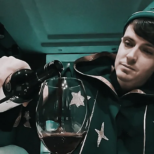 🍷 Стикер «графский цирк» для Telegram