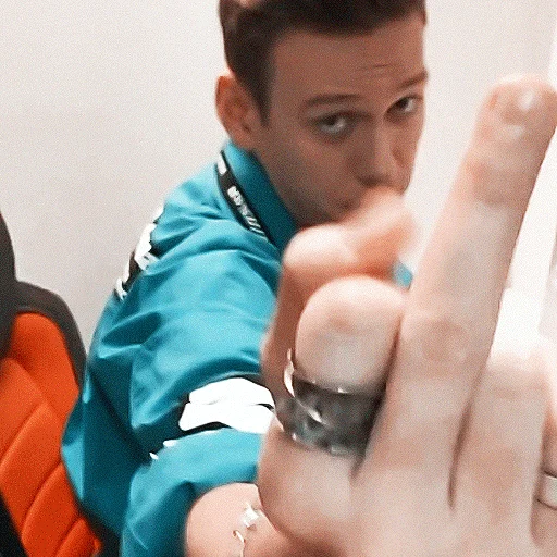 🖕 Стикер «графский цирк» для Telegram