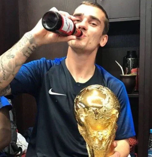 🙂 Стикер «Antoine Griezmann» для Telegram