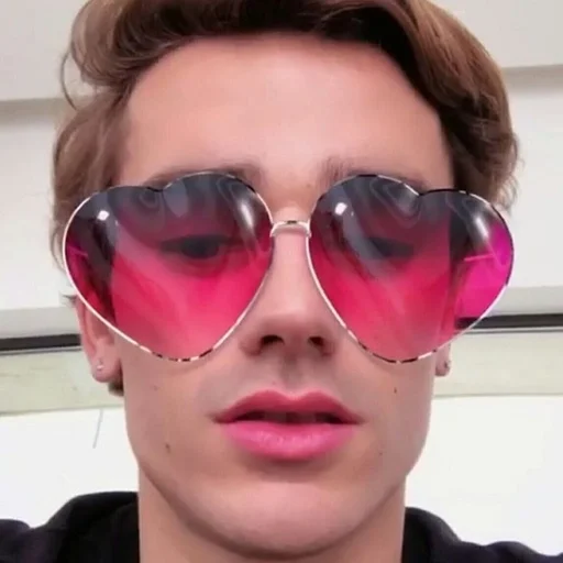 ❤️ Стикер «Antoine Griezmann» для Telegram