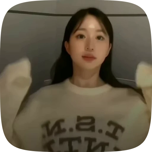 🗯 Стикер «haewon» для Telegram