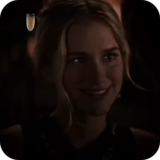 🍬 Стикер «elizabeth lail» для Telegram
