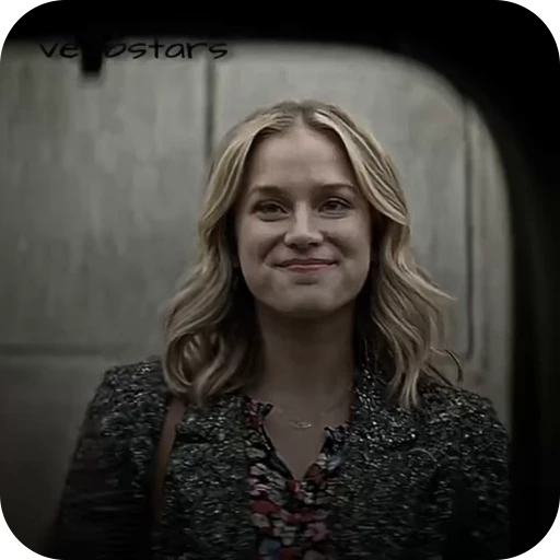 🍬 Стикер «elizabeth lail» для Telegram