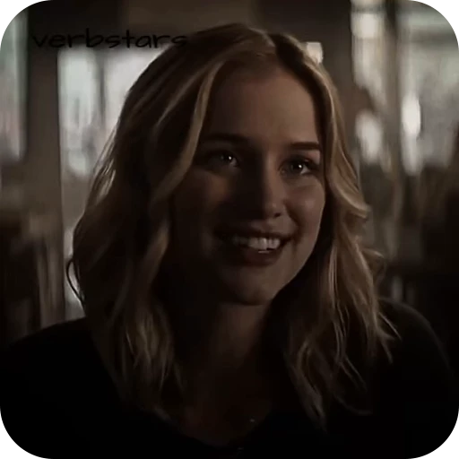 🍬 Стикер «elizabeth lail» для Telegram