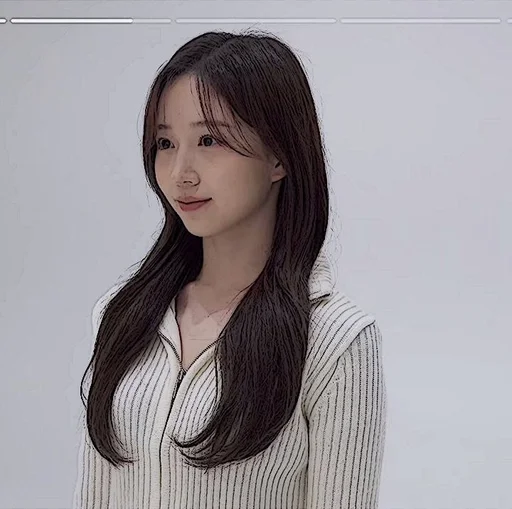 🧺 Стикер «Im Yoonah» для Telegram