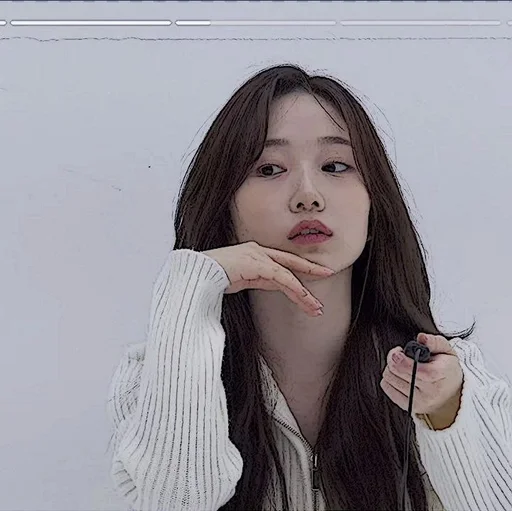 🧺 Стикер «Im Yoonah» для Telegram