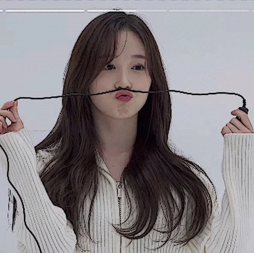 🧺 Стикер «Im Yoonah» для Telegram