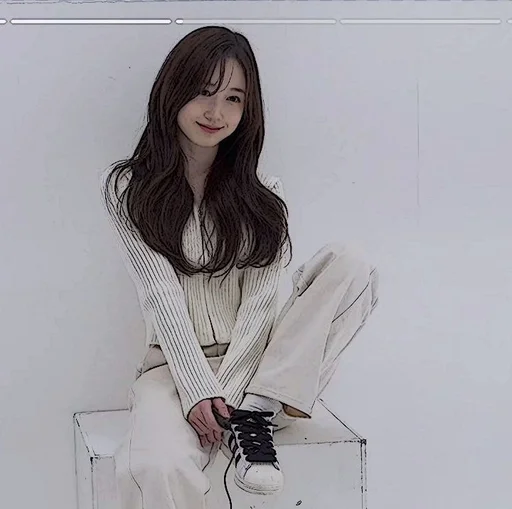 🧺 Стикер «Im Yoonah» для Telegram
