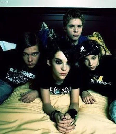👀 Стикер «tokiohotel» для Telegram