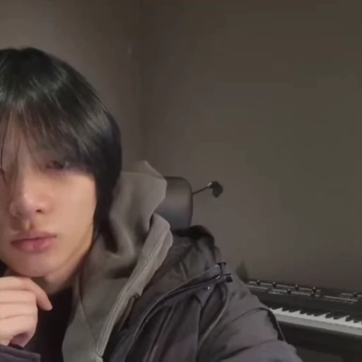 ♠️ Стикер «txt beomgyu» для Telegram