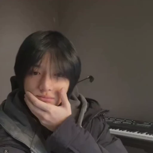 ♠️ Стикер «txt beomgyu» для Telegram