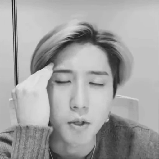 😮‍💨 Стикер «HAN JISUNG» для Telegram