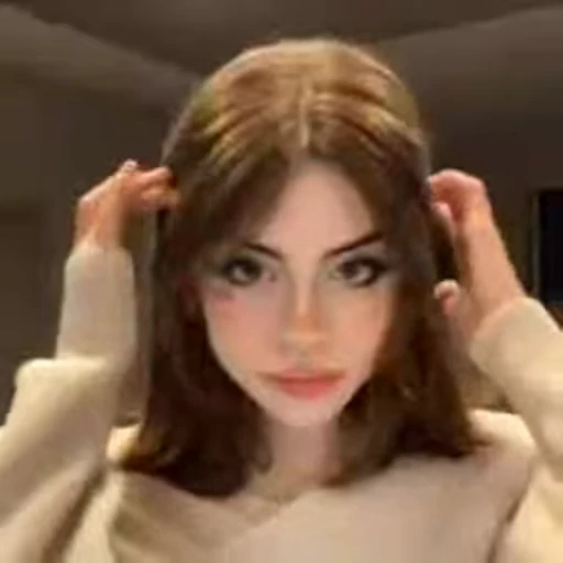 💗 Стикер «Hannah» для Telegram