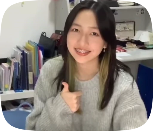 🖇 Стикер «Hannah Bahng» для Telegram