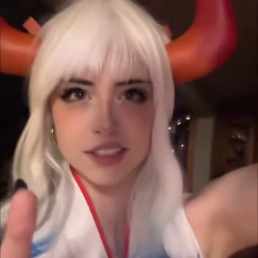 😈 Стикер «Hannah Owo» для Telegram