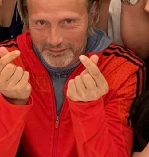 😚 Стикер «Hannibal» для Telegram