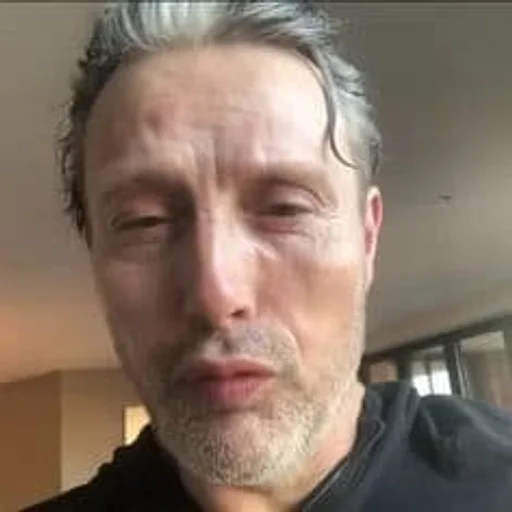 😘 Стикер «Hannibal» для Telegram