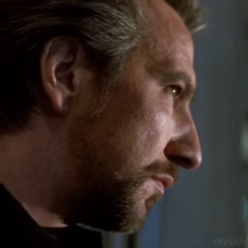 ⛓️‍💥 Стикер «Hans Gruber» для Telegram