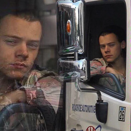 😪 Стикер «Harry Styles» для Telegram