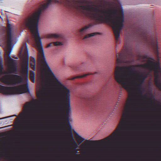 😙 Стикер «THE KPOP» для Telegram