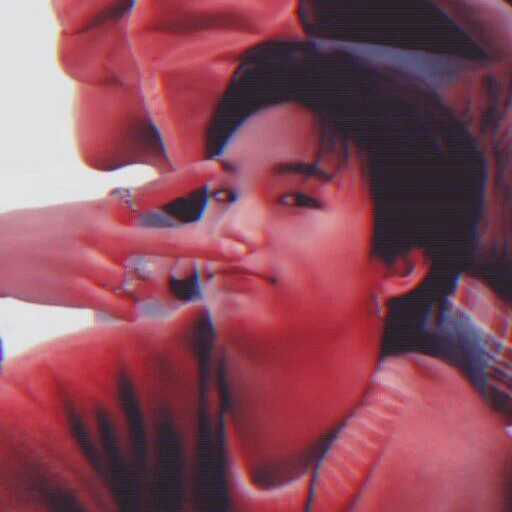 ✌️ Стикер «THE KPOP» для Telegram