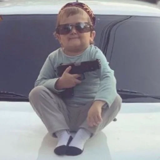 🔫 Стикер «HasbulaHushetskiy» для Telegram