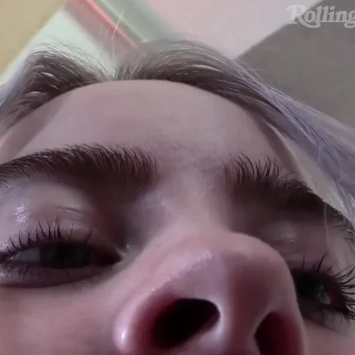 Стикерпак Billie Eilish для Telegram