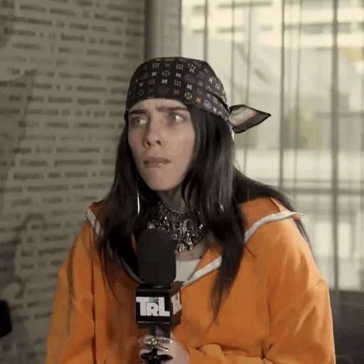🐾 Стикер «Billie Eilish» для Telegram