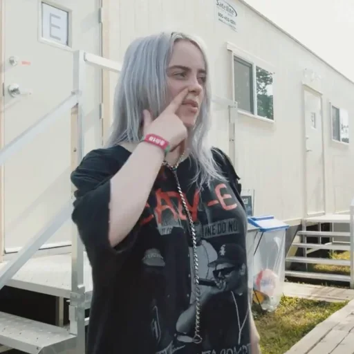 🐾 Стикер «Billie Eilish» для Telegram