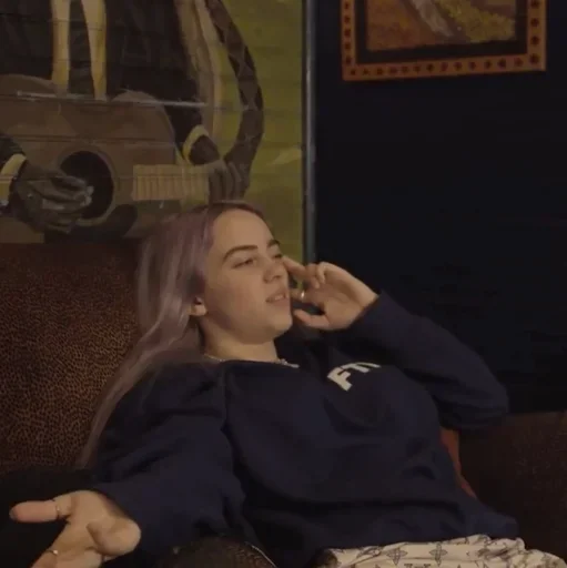 🐾 Стикер «Billie Eilish» для Telegram
