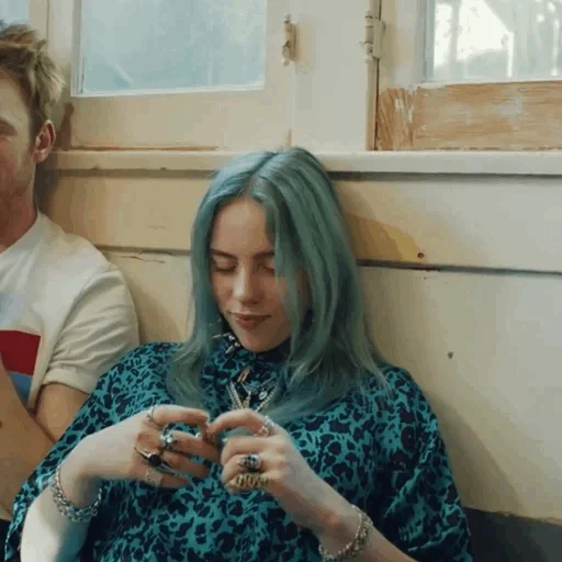 🐾 Стикер «Billie Eilish» для Telegram