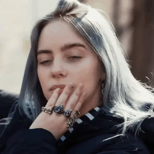 🐾 Стикер «Billie Eilish» для Telegram