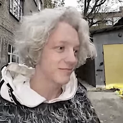 😊 Стикер «Движухи» для Telegram