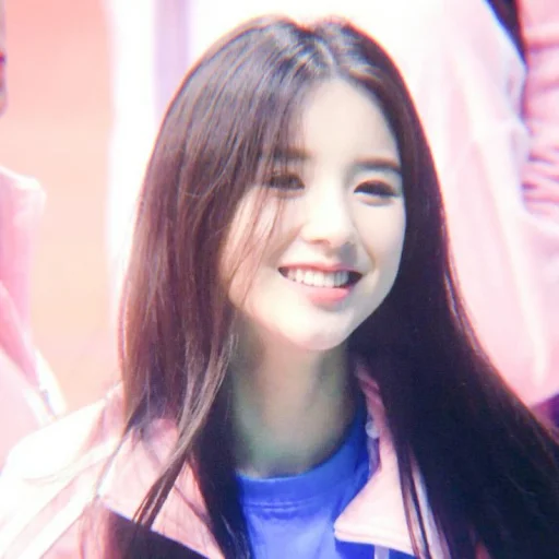 🌱 Стикер «jeon heejin» для Telegram
