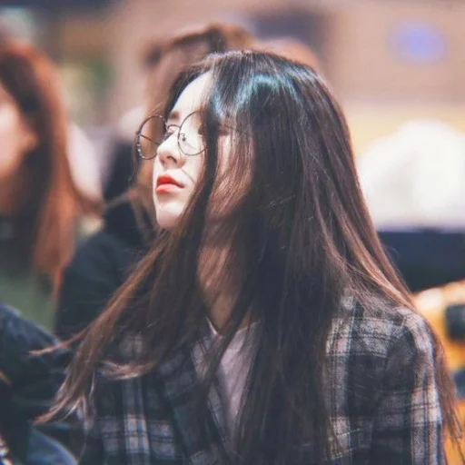 🌱 Стикер «jeon heejin» для Telegram