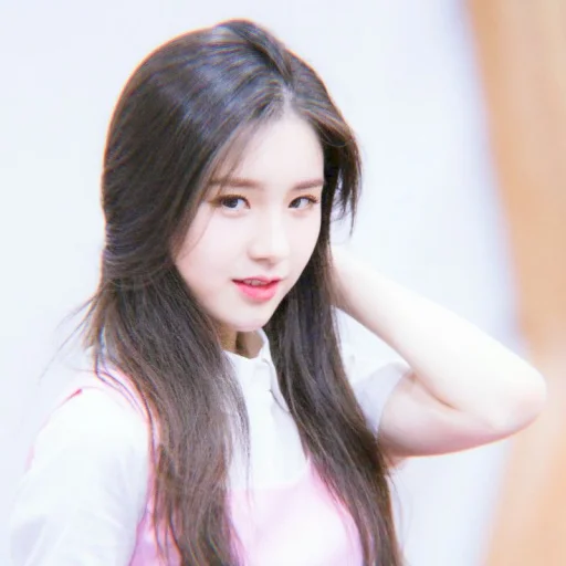 🌱 Стикер «jeon heejin» для Telegram
