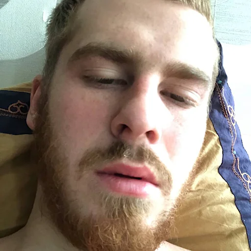 😖 Стикер «Holistickers» для Telegram