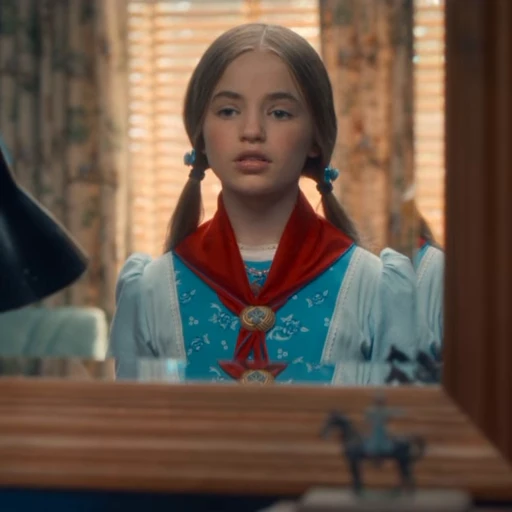 🧁 Стикер «Holly Wheeler» для Telegram